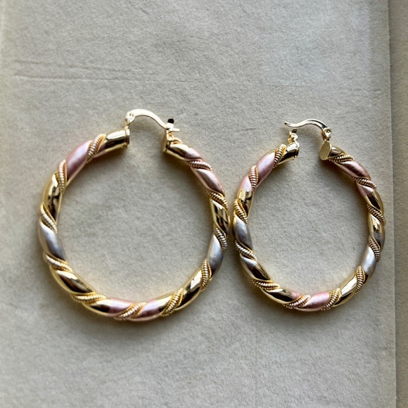 14k Gold Plated Hoop Earrings - Picture 4 of 4